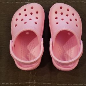Crocs pink size 5 toddler